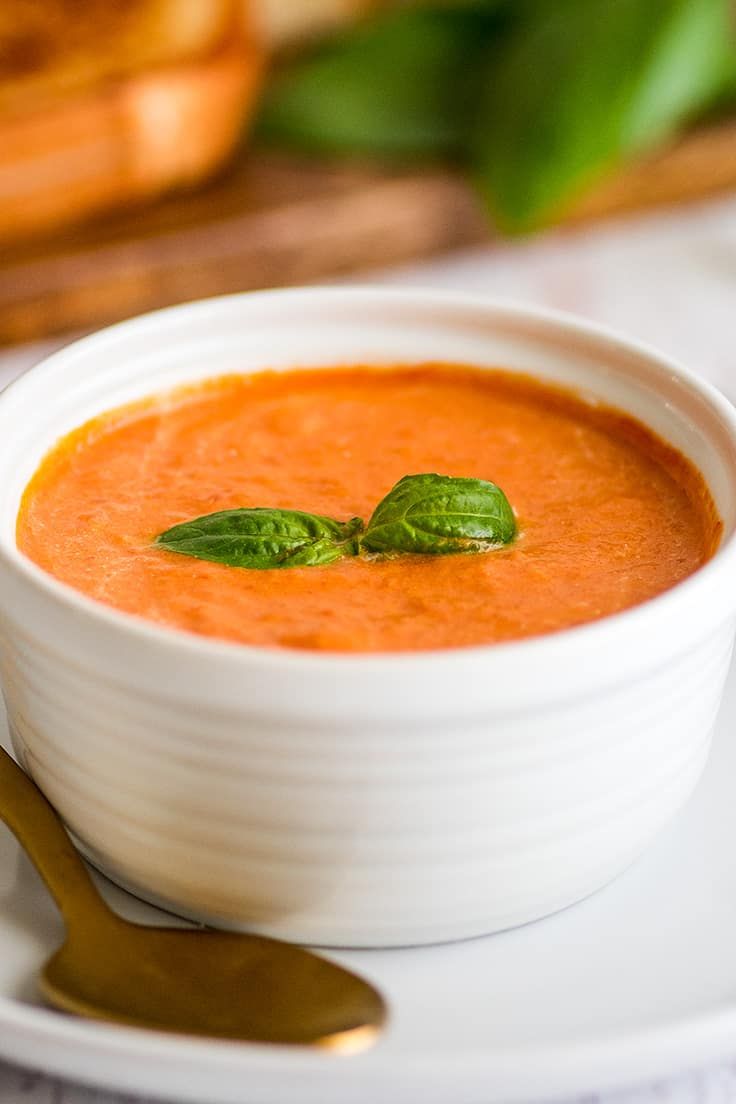 Creamy Tomato Soup for Two: Bistro-Quality Flavor from Your Kitchen